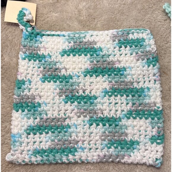 5 Handcrafted Pot Holders Cotton Double Crochet Thick Grn Blue Black 6.5" Square - Picture 8 of 9